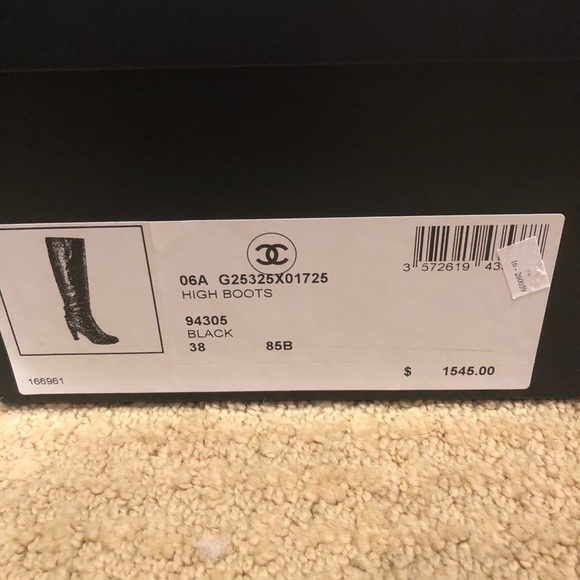 Chanel below the knee boots - Picture 2 of 2